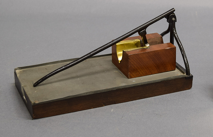 oyster opener invention